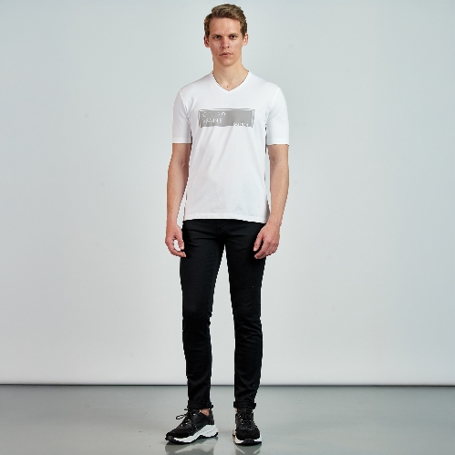 Picture of Giovane G. Designers T-shirt