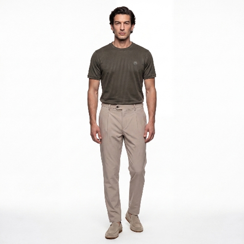 Picture of Giovane Gentile T-Shirt