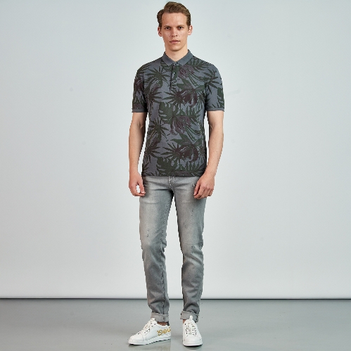 Picture of Giovane G. Designers T-Shirt