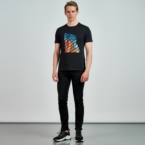 Picture of Giovane G. Designers T-shirt