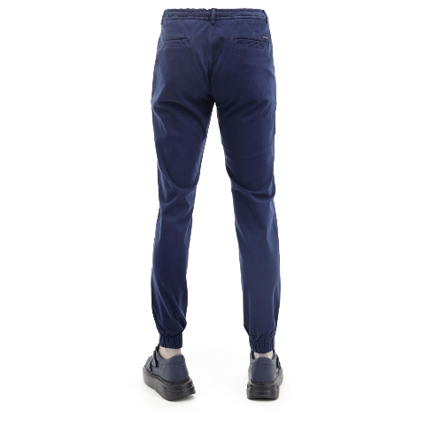 Picture of Giovane Gentile Trousers Casual