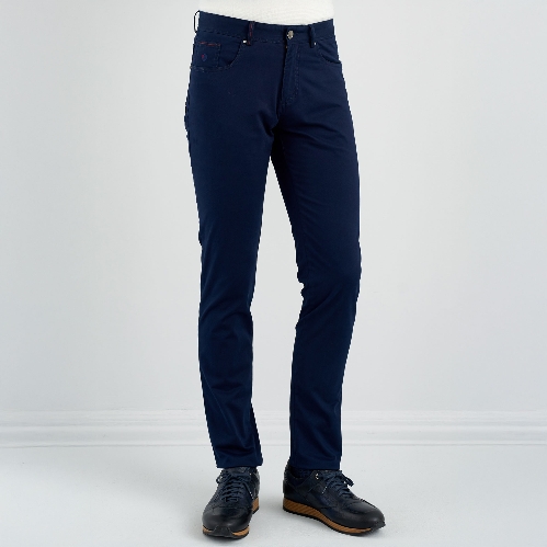 Picture of Giovane Gentile Trousers Casual