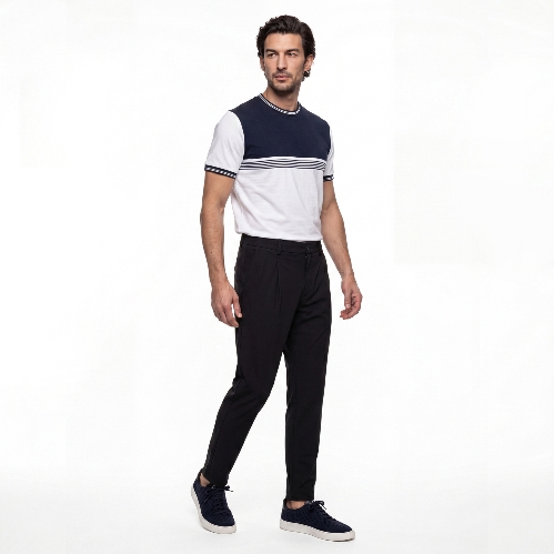 Picture of Giovane Gentile T-Shirt