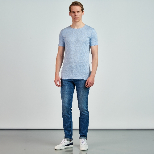 Picture of Giovane G. Designers T-shirt