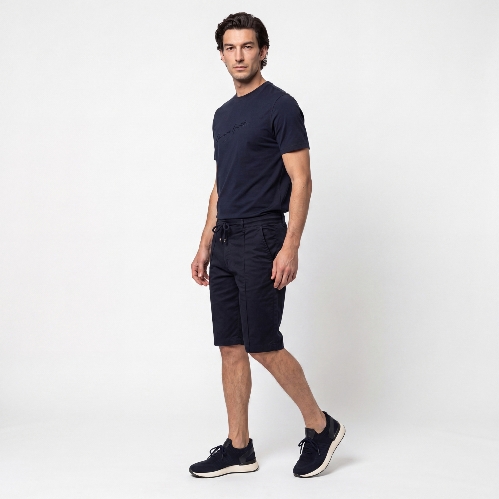 Picture of Giovane Gentile T-Shirt