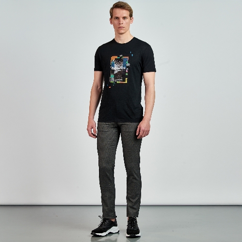 Picture of Giovane G. Designers T-shirt