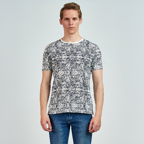 Picture of Giovane G. Designers T-shirt
