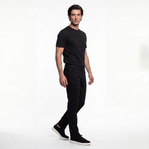 Picture of Giovane Gentile T-Shirt