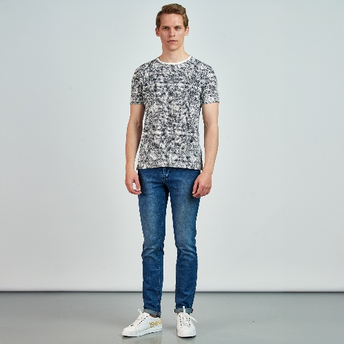 Picture of Giovane G. Designers T-shirt