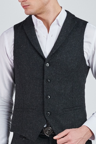 Picture of Giovane G. Designers Yelek
