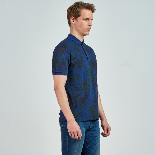 Picture of Giovane G. Designers T-Shirt