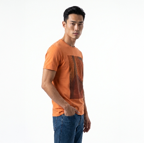 Picture of Giovane G. Designers T-shirt